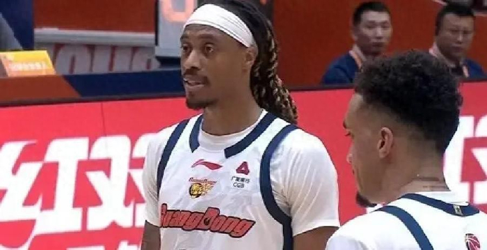 广东男篮排名骤降，伤病与轮换问题成关键