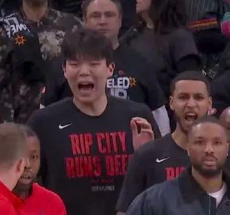 开拓者逆转马刺 75人重创凯尔特人季后赛格局生