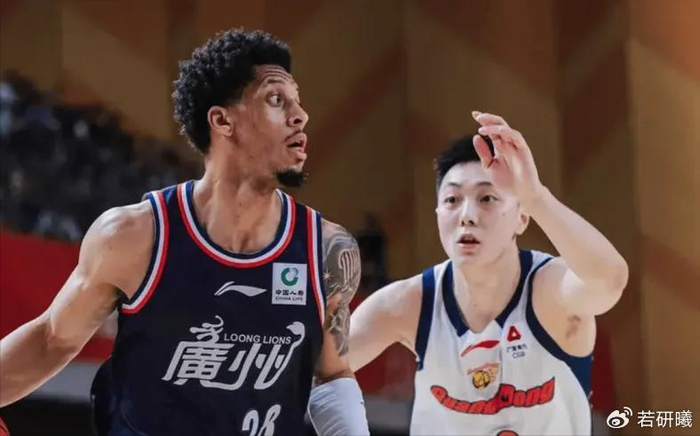 广东男篮客场大胜广州队 系列赛悬念留至G3 胡明